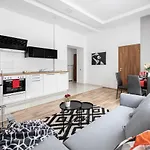 Chameleon Apartment Budapest