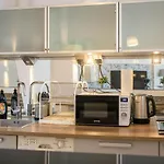 D.Five Iranyi Apartment