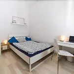 Cityscape Budget Apartments Mosonyi