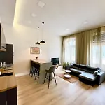 Sofia Downtown Apartment