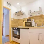 Cute Gallery Flat In Dob Str, Mars