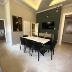Orangehomes High Class 4 Bedroom Apartment