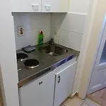 Glossy Wise Apartment