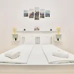 Standard Apartment By Hi5 - Muzeum 5