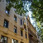 Luxurious & Spacious Downtown Residence In Liszt Ferenc Square