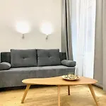 Paulay Premium Home