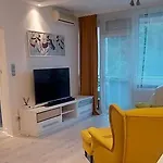 Kislakas Buda Sziveben
