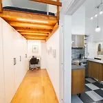 Shining Bright Two Bedroom Apt Next To Andrassy Ave