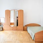 Central Lovely Rooms