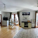 The Budapest Knight Boutique Apartment With Balcony