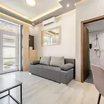 Fogas 1Bedroom Apartment In Heart Of City