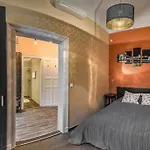 Your Worry Free Apartment Close To Parliament