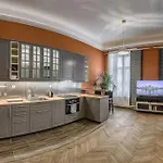 Your Worry Free Apartment Close To Parliament