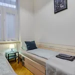 Stylemix Apartment In City Heart