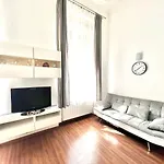Ricky Apartment