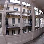 Five Seasons Vaci Utca Apartment