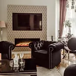 Danube Royal De Lux