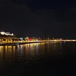 Halasz 2-Bedroom Apartment Near Castle, Free Public Parking Nearby