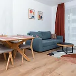 Westside Apartments By Urbanrent