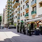 Corvin Promenade 2F Apartment, Downtown Budapest