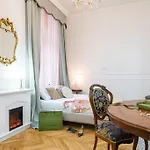 Regina Apartments On Kiraly Street