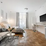 D71 - Central Cozy Suite, Best Location By Bqa