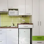 District 5 Studio Near Universities With Ac+View