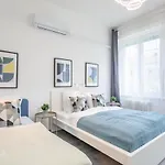 Newly Designed Central Studio