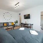 Ujbudacenter Apartman Budapest