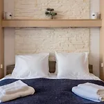 Cozy In The Heart Of Budapest With Terrace And Tub