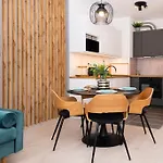 Chic207 Retreat: Modern 1Br Gem With Parking By Nw