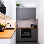 Chic207 Retreat: Modern 1Br Gem With Parking By Nw