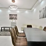 Central Apartment On Kis Diofa/2