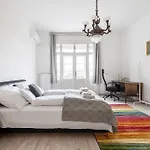 Szentkiralyi Apartman 1