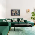 Hidden Gem 1 Bedroom Next To Opera