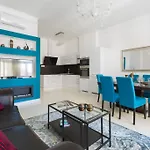 Grand Style&Luxury In The Center - 3Br With Balcony