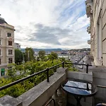 Luxury 3Bedrm 2Bathrm Apartment With Danube River View