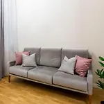 Luxury 3Bedrm 2Bathrm Apartment With Danube River View