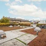 Premier Pest Side Apartment