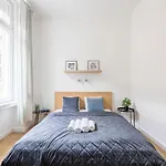 Central Grand Apartment With 5Bedrm 2Bathroom