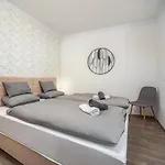 Grace Pine Apartment 3