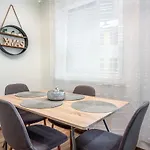 Grace Pine Apartment 3