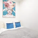 Melody Meadow Apartment