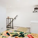 Lovely Apartment With Mezzanine Near The Danube