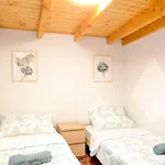 Famous Kiraly Street At Large 3Br 10Ppl @ Central