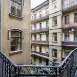 Klauzal Garden City Apartments- Studio K32