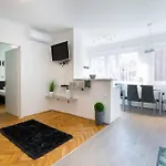 Rumbach 22 Center Apartment With Ac