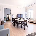 Stunning New Central Home Near Basilica