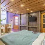 Feel Home At The Heart Of The City
