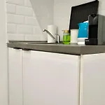 Studio Apartment By Hi- Apartment In Downtown